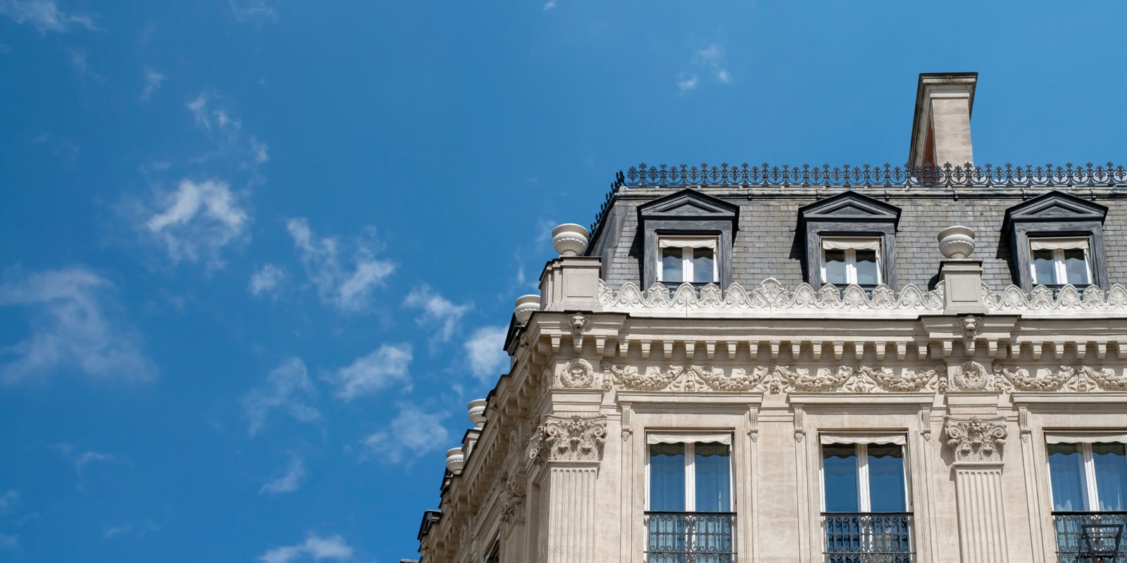 Paris — Lucky Oldstone
